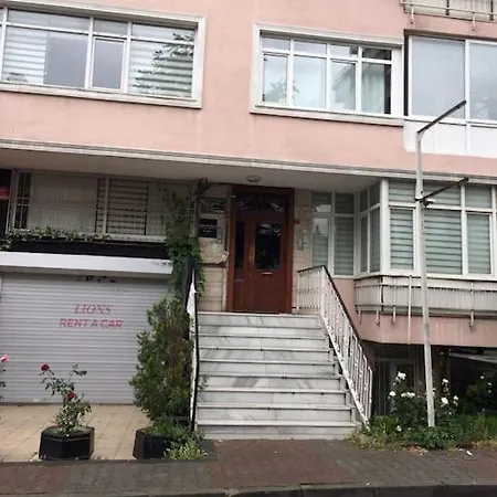Apartment Star Life Bakirkoy Merkezi Nokta *